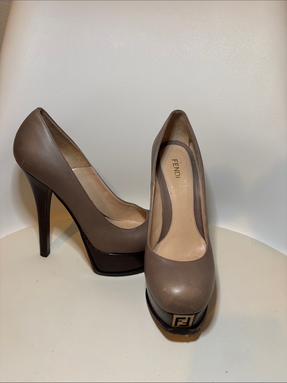 Fendi Taupe Brown Leather Platform Pumps, size 37